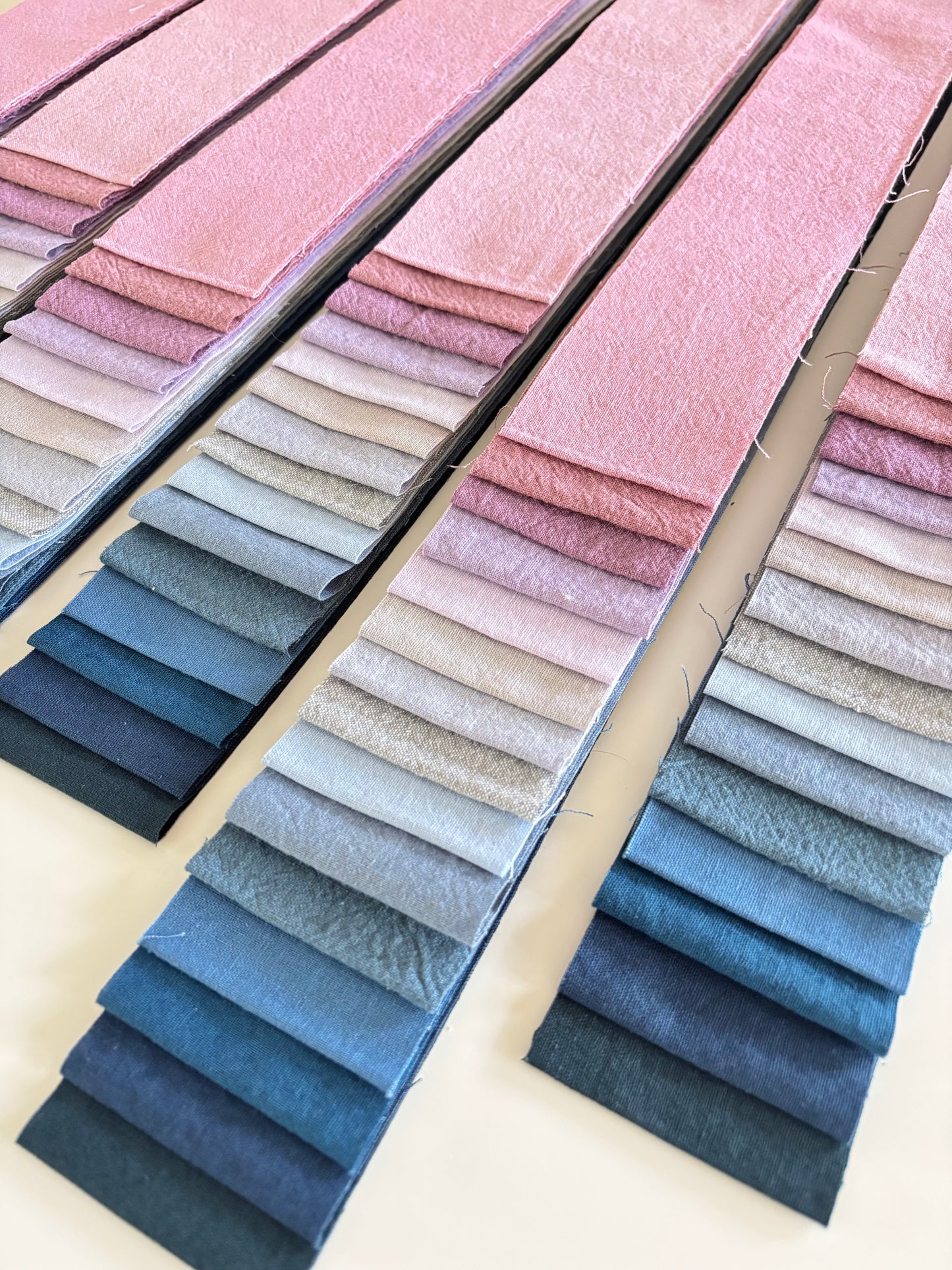 Midnight Mauve Jelly Roll - 15 strip