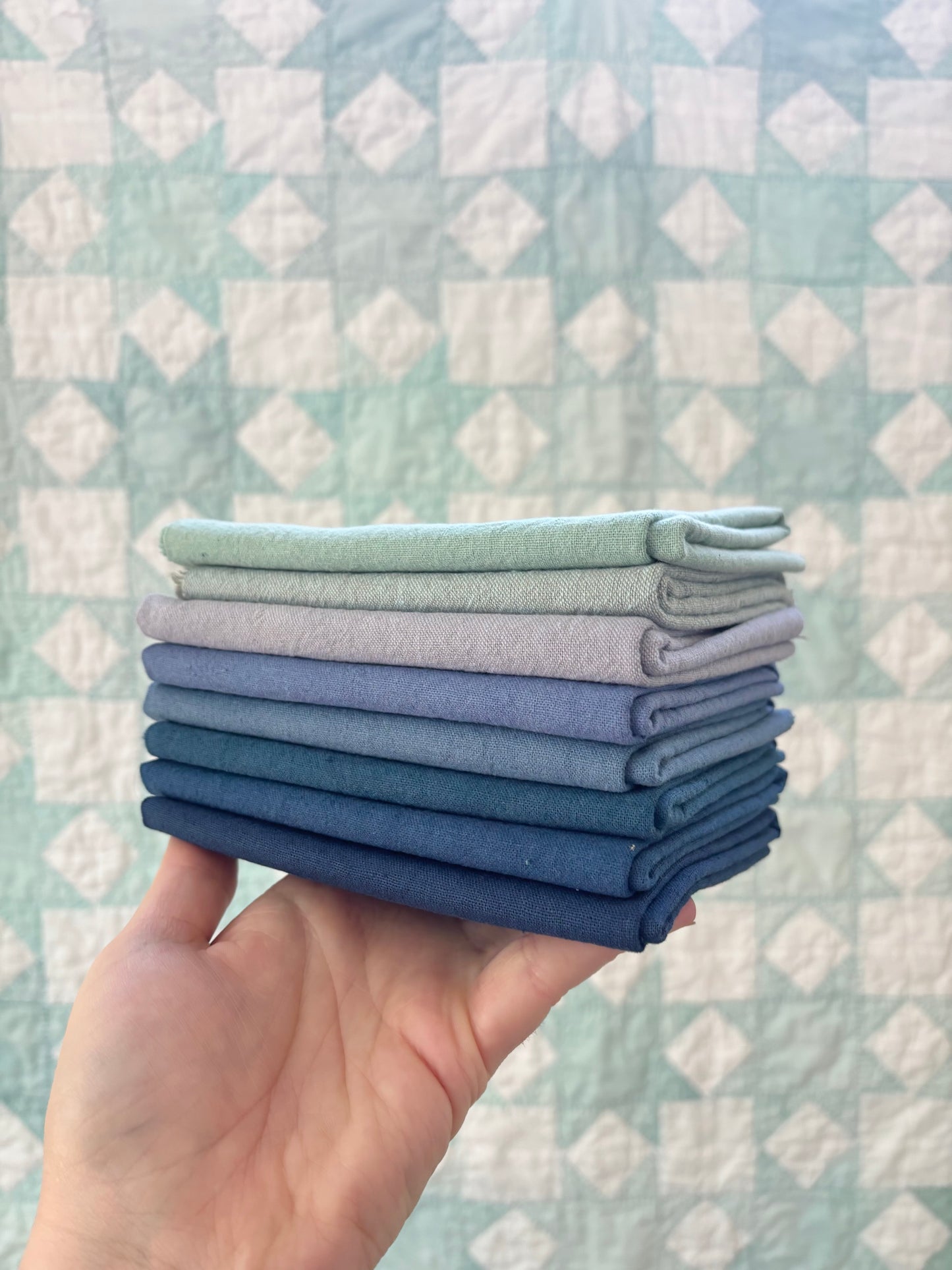 Periwinkle Perfection Fat Quarter Bundle