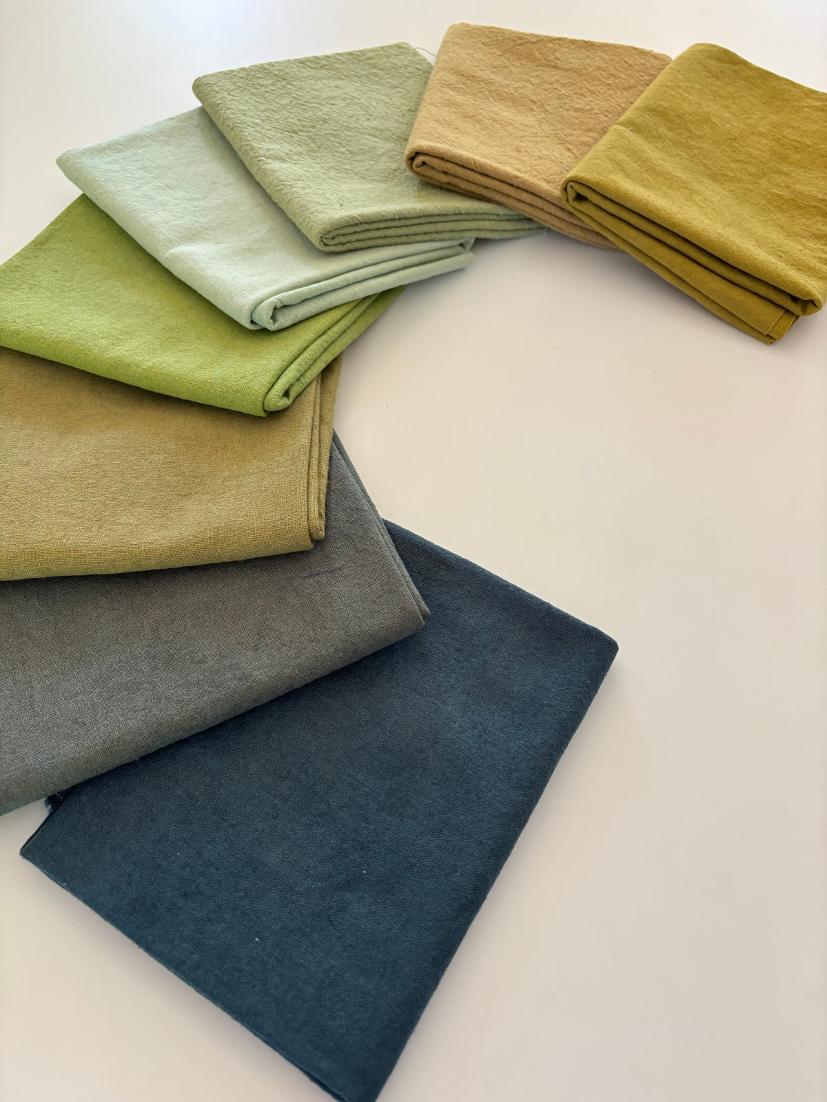 Golden Delicious Fat Quarter Bundle