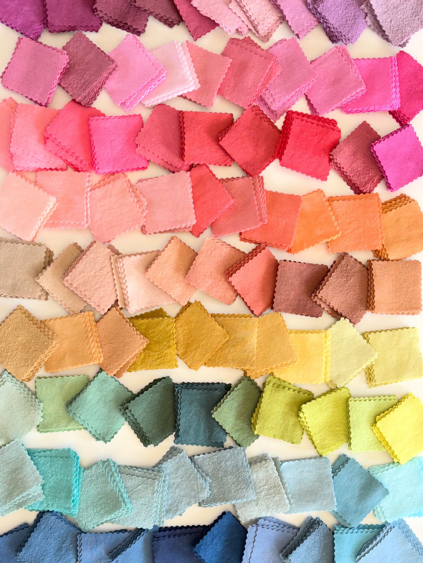 100 Piece Spectrum Lil Bitty Charm Pack