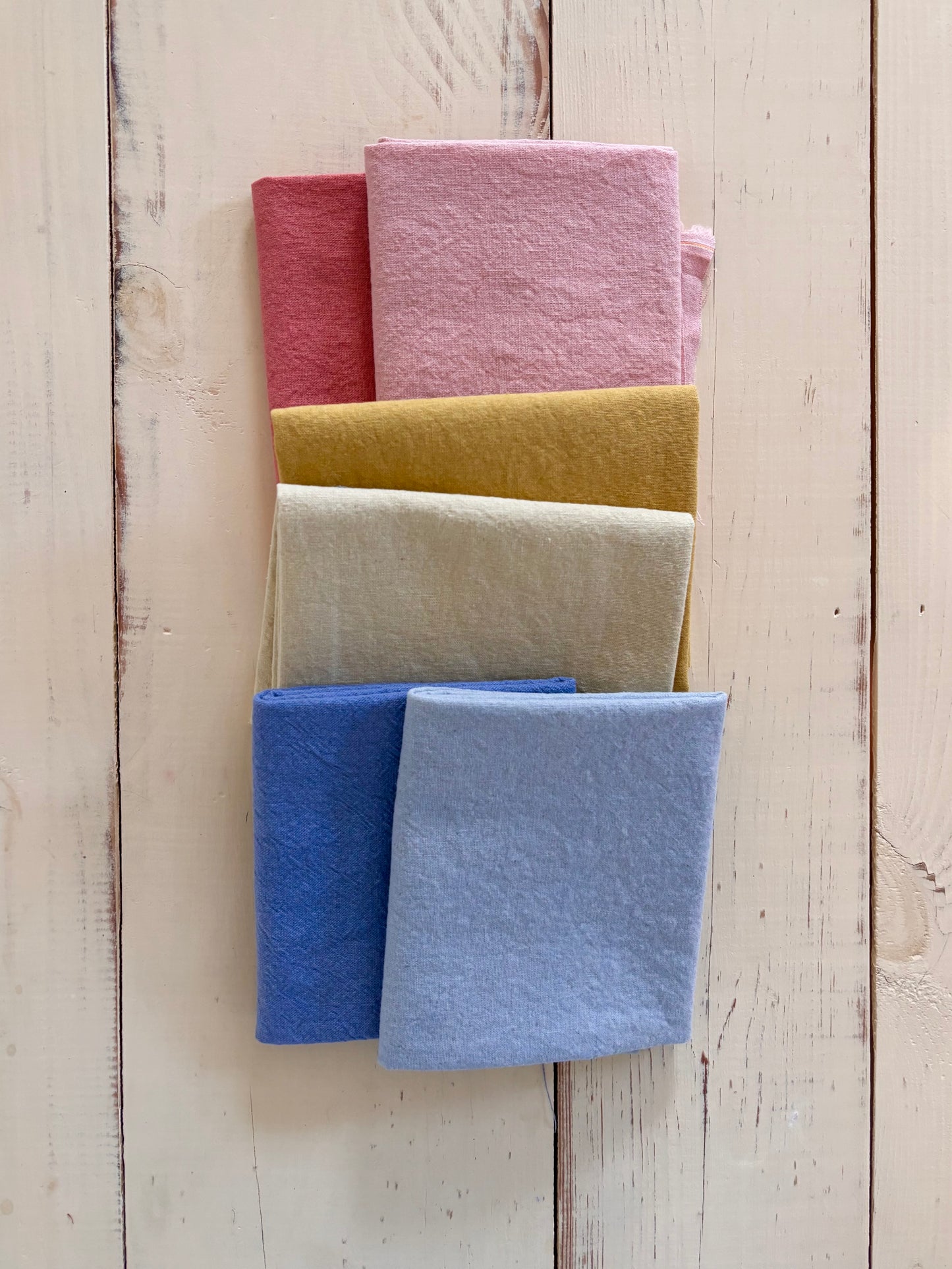 Pastel Primary Fat Quarter Bundle