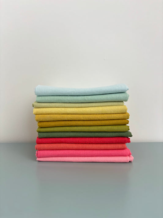 Red Hot Holiday Fat Quarter Bundle