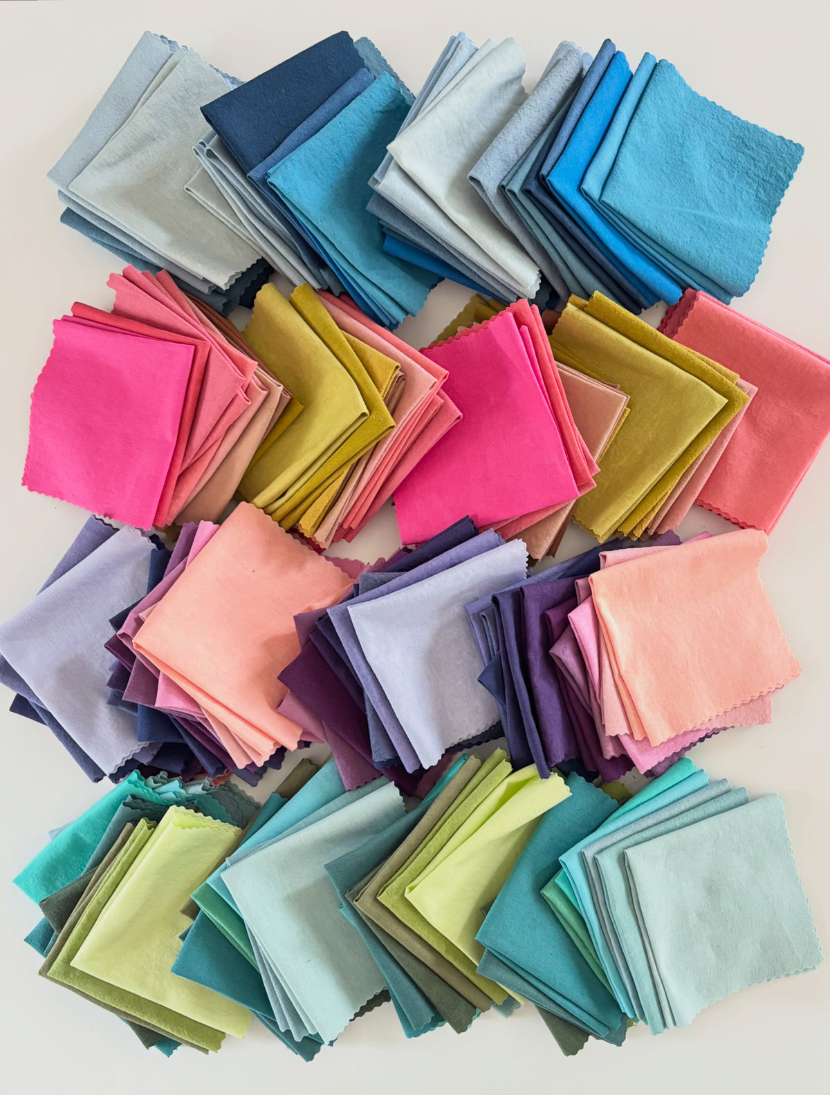 Stormy Season 10" Layer Cake - 12 piece
