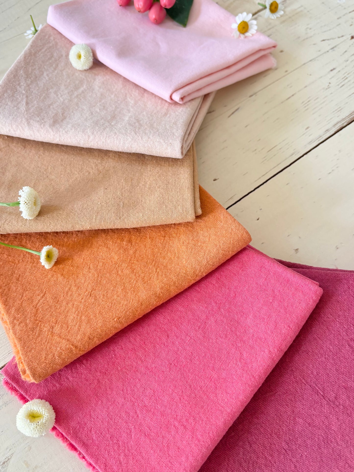 Coral Sunrise Fat Quarter Bundle
