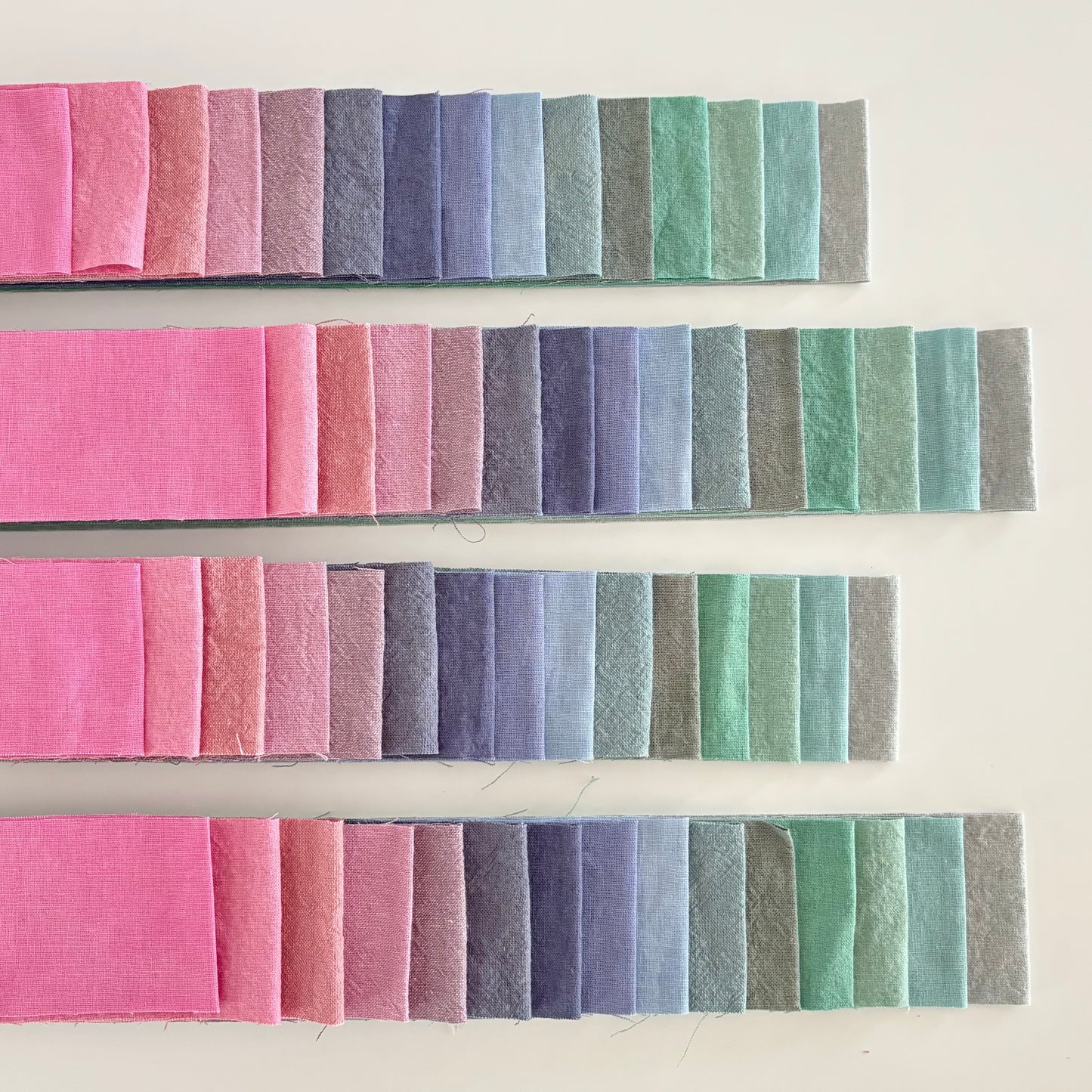 Orchid Light Jelly Roll - 15 strip