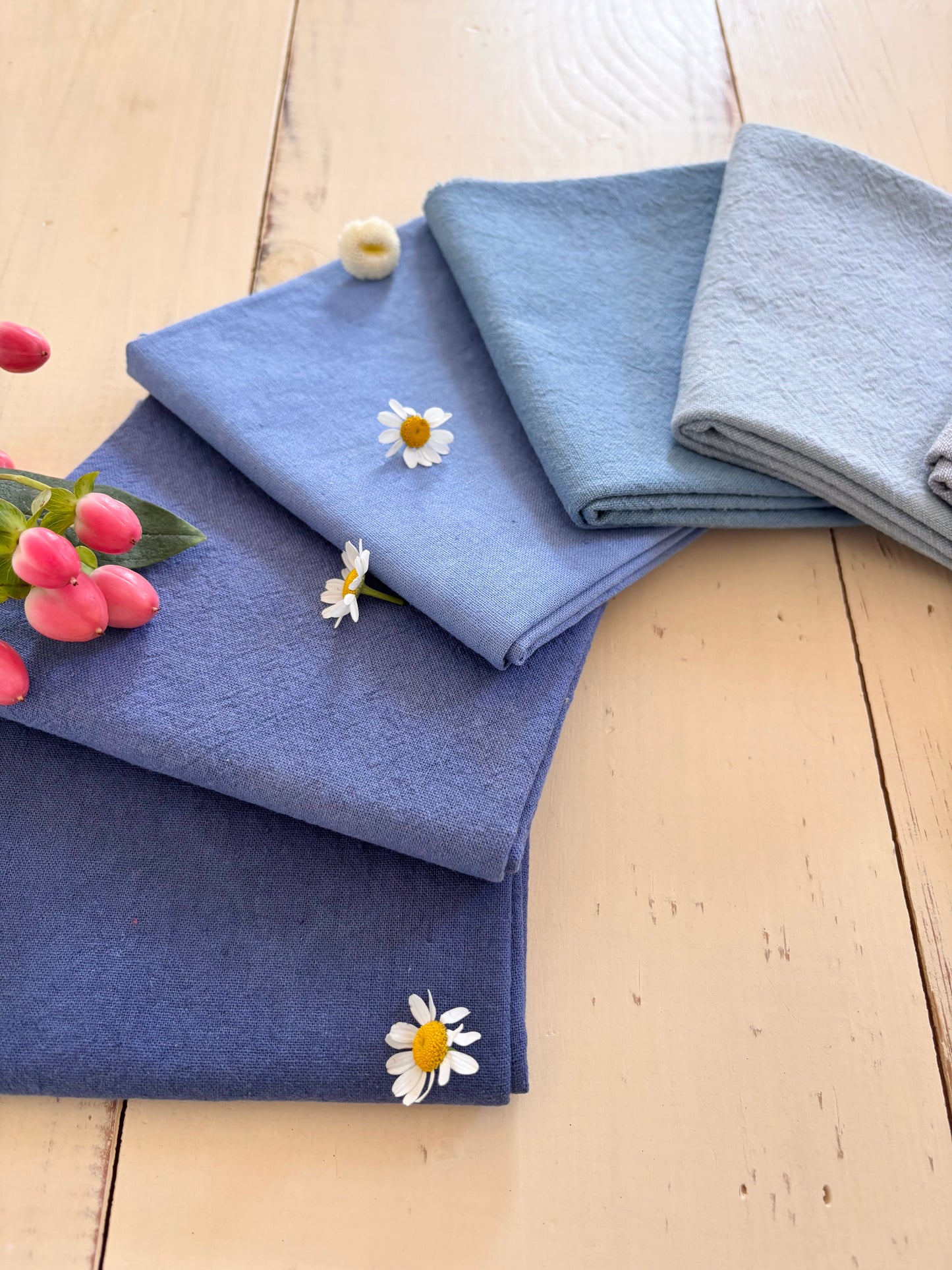 Painted Periwinkle Fat Quarter Bundle