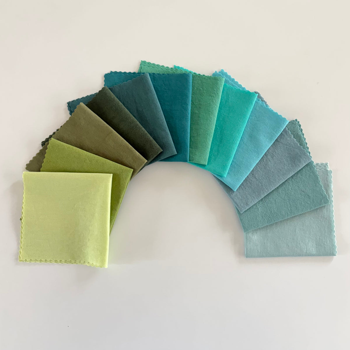 Teal Tale 10" Layer Cake - 12 piece